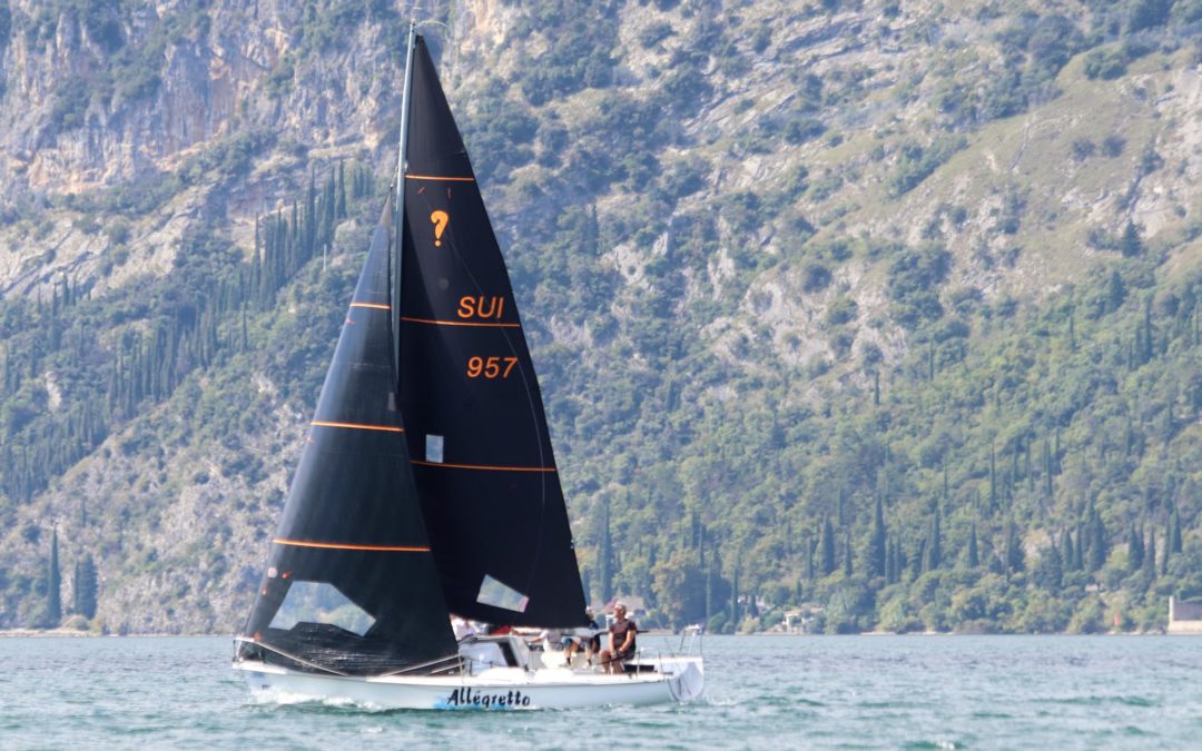 Championnat d’Europe Surprise 2025 – Goldeck couronné sur le lac de Garde, Allégretto magnifique 2e